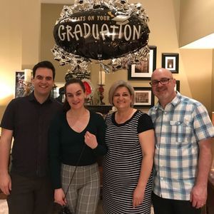 Meet your Posher, Claudia